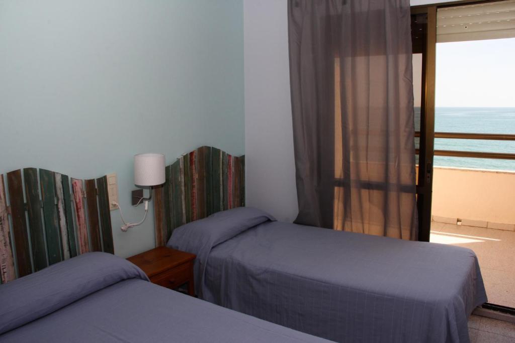 Apartamentos Florida II Peñíscola Szoba fotó
