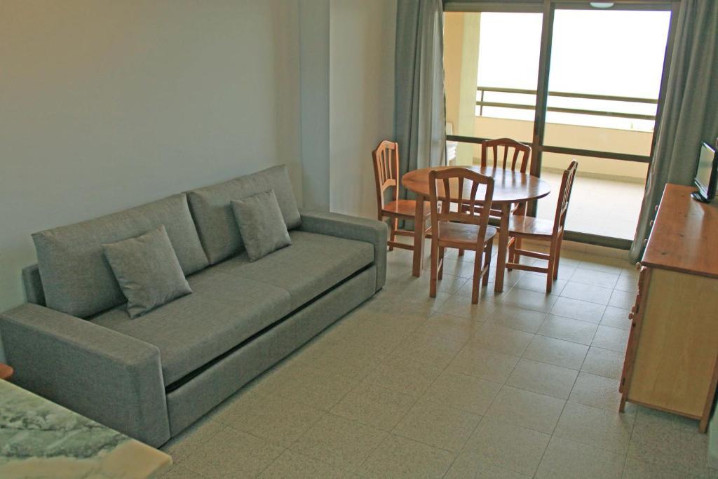 Apartamentos Florida II Peñíscola Szoba fotó